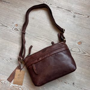 Leather by Corium - Corium - Crossbody taske washed brun